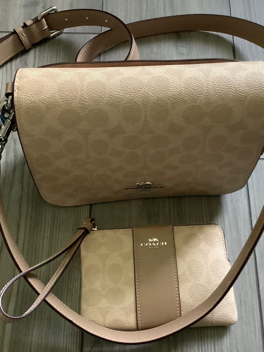 The Coach Quinn Bag in Signature Canvas (Style Number CZ770) & Wallet